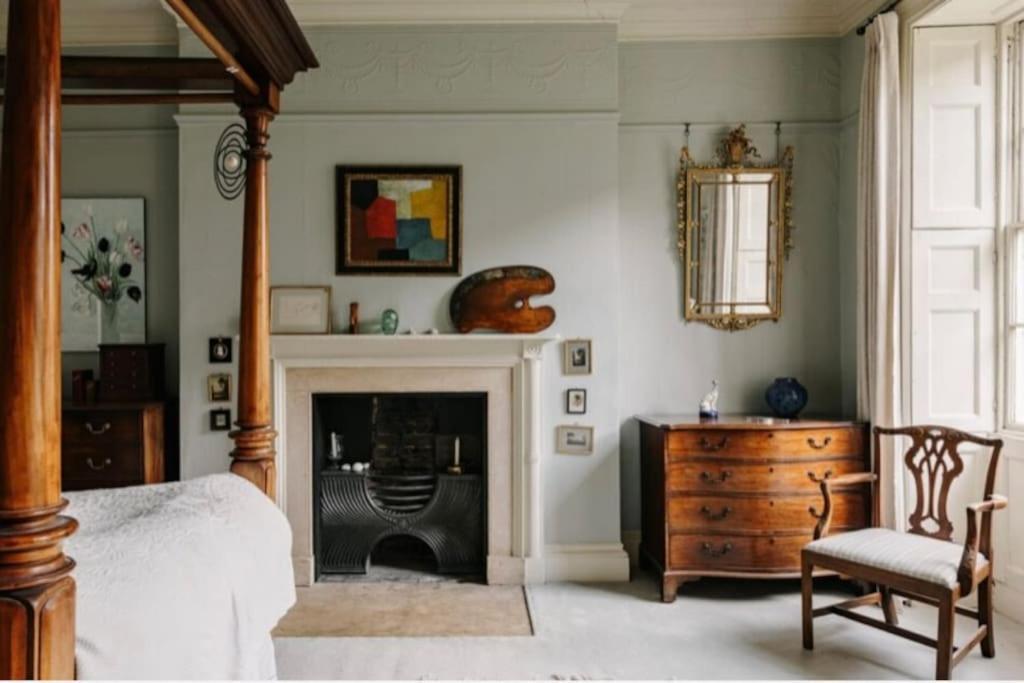 Cressy Hall - Historic Grade II Listed Manor, Gorgeous Topiary Garden Gosberton ภายนอก รูปภาพ